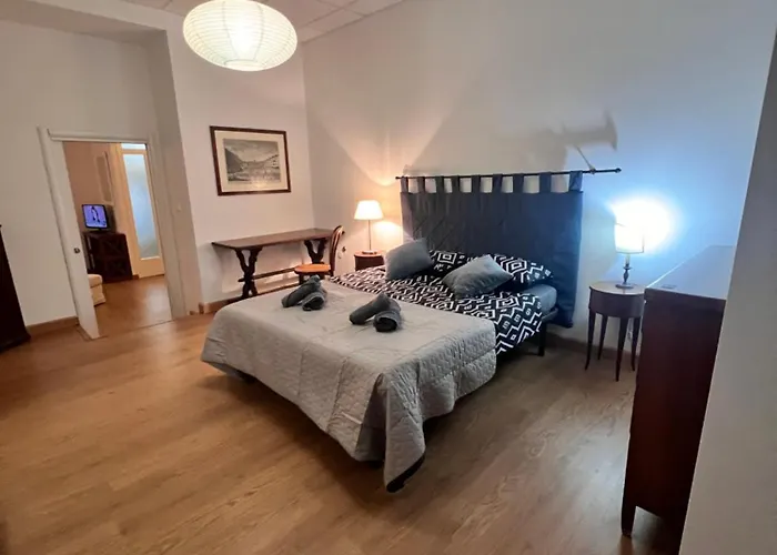 Loft With Private Parking Apartment *